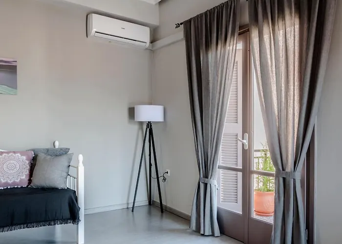 Sophia\'S Castle View Apartment