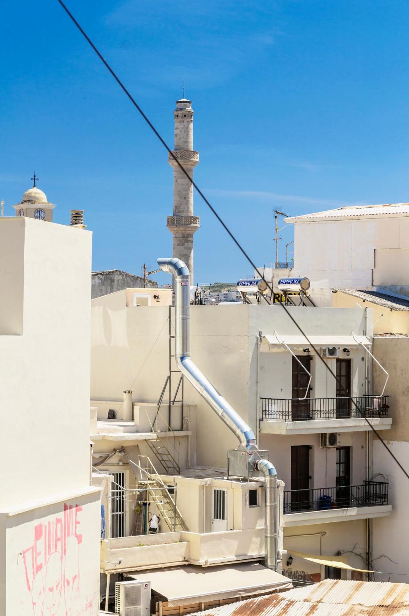 Sophia's Castle View בית נופש